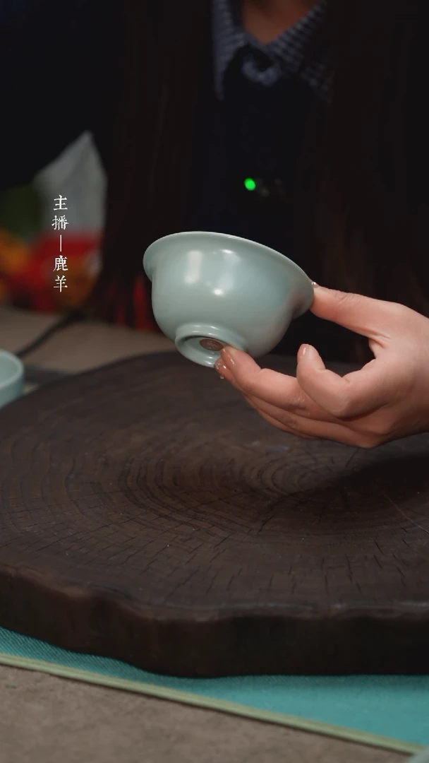 【闪购商品】25-1压手杯-汝瓷王国奇-羊