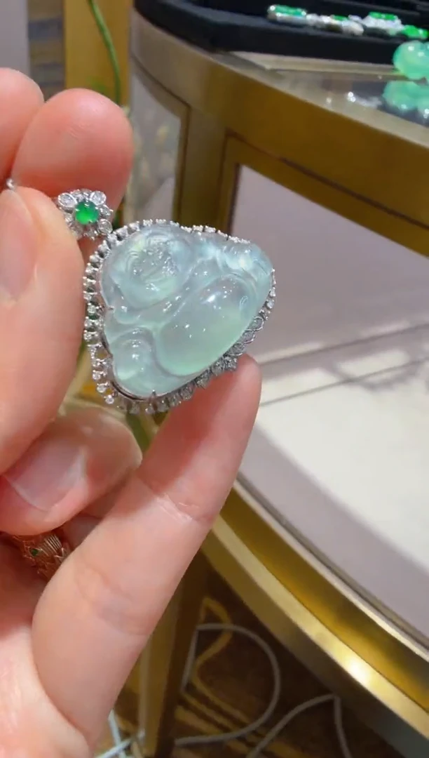 吊坠(不含链)18K金镶嵌翡翠多样性团购发一件