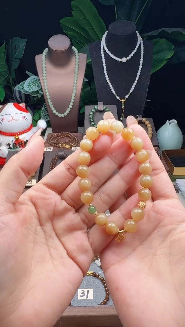 未镶嵌手链和田玉10m左右糖玉手串