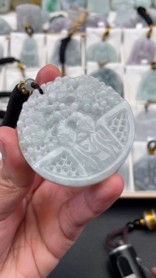 颈饰未镶嵌翡翠天然缅甸翡翠A货345