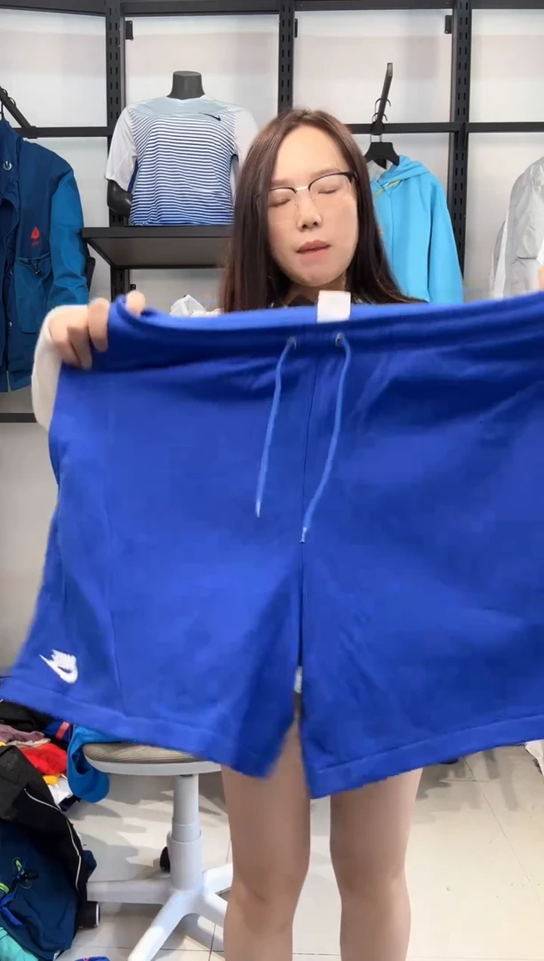 2481  编码  耐克卫衣服饰瑕疵款过款为准 尺码