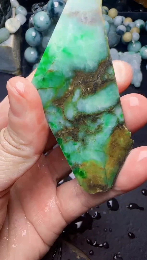 颈饰未镶嵌翡翠06