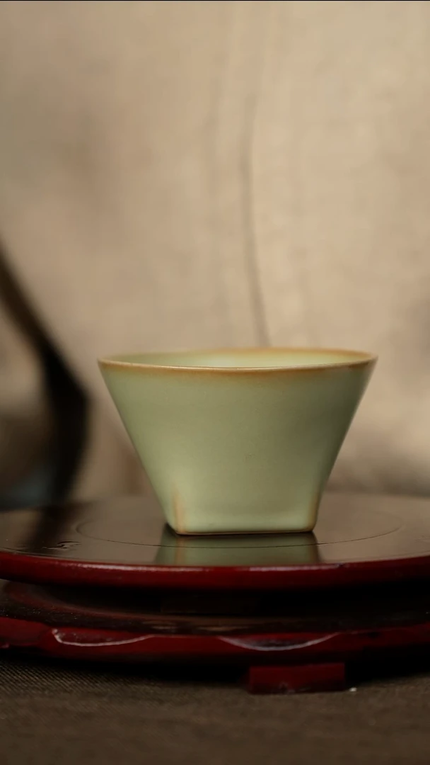 全品 粉青 天圆地方杯