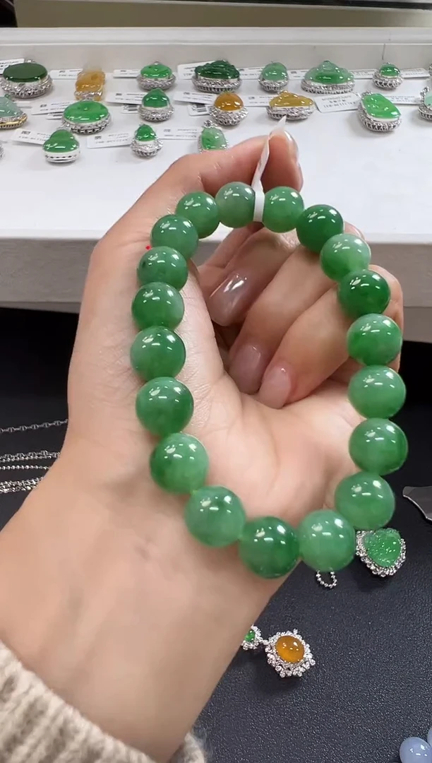 未镶嵌手串翡翠KBG1130-010