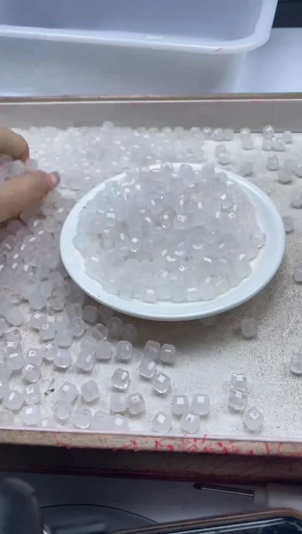 【闪购商品】水晶颈饰未镶嵌w2177粉水晶方块8mm*20颗