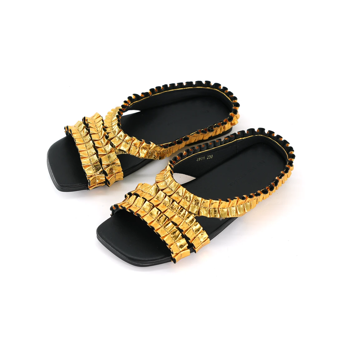 【小刚懂鞋】2025夏季网红新款平底真皮鞋女士小众时装鞋凉鞋2801