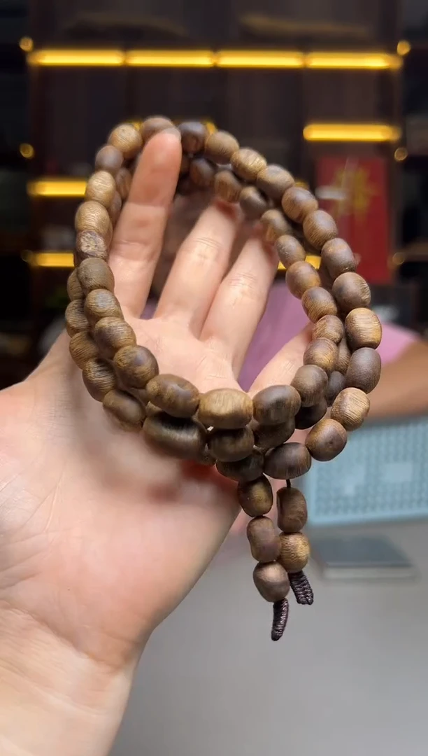 沉香碎屑沉香820号乌身留疤08多圈配碎屑香粉多样性发一29