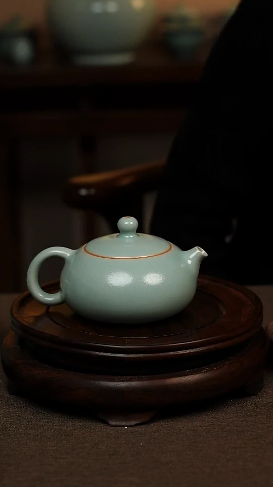 瓷片仿古天青全手工扁西施200ml 一级礼盒包装