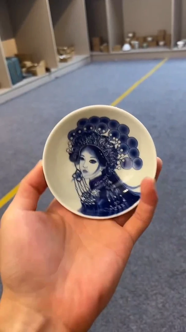景德镇高温瓷花旦普洱
