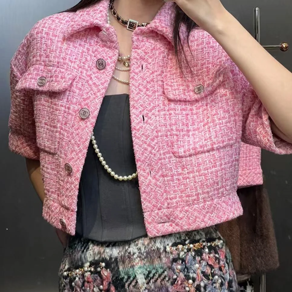 99新 Chanel/香奈儿  38码23P粉色翻领中袖粗花呢外套