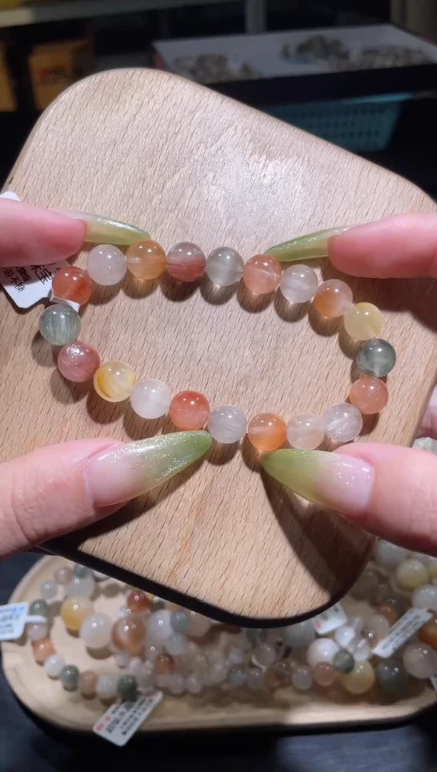 【闪购商品】水晶手链未镶嵌168号多样性发货一O 约9+