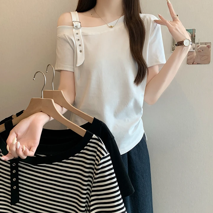 时尚露肩短袖T恤女2025新款夏装别致休闲不规则遮肉显瘦百搭上衣