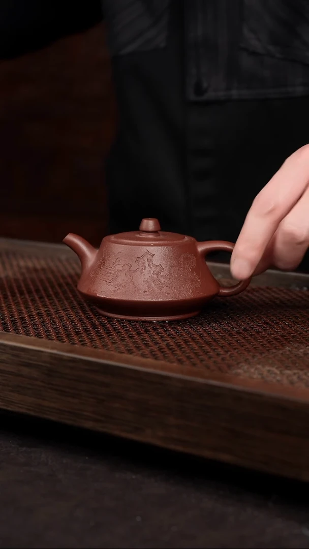 【闪购商品】紫砂茶壶底槽清刻绘舍得柱础