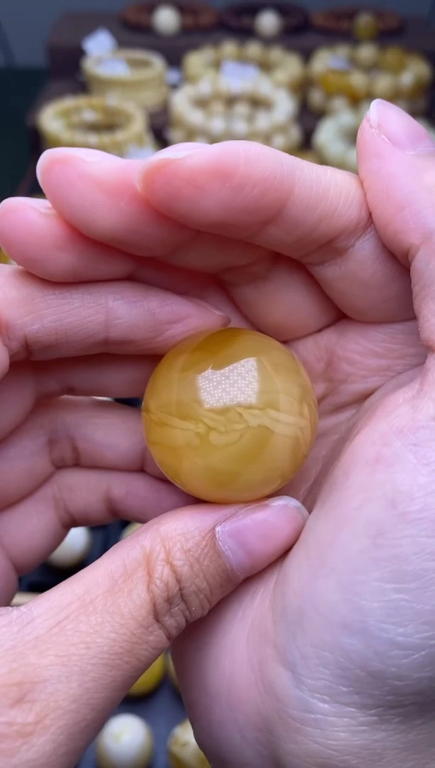 【闪购商品】琥珀裸石未镶嵌大小姐珠宝严选107