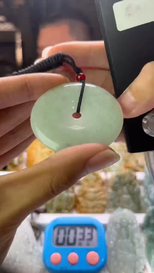 翡翠未镶嵌颈饰天然翡翠