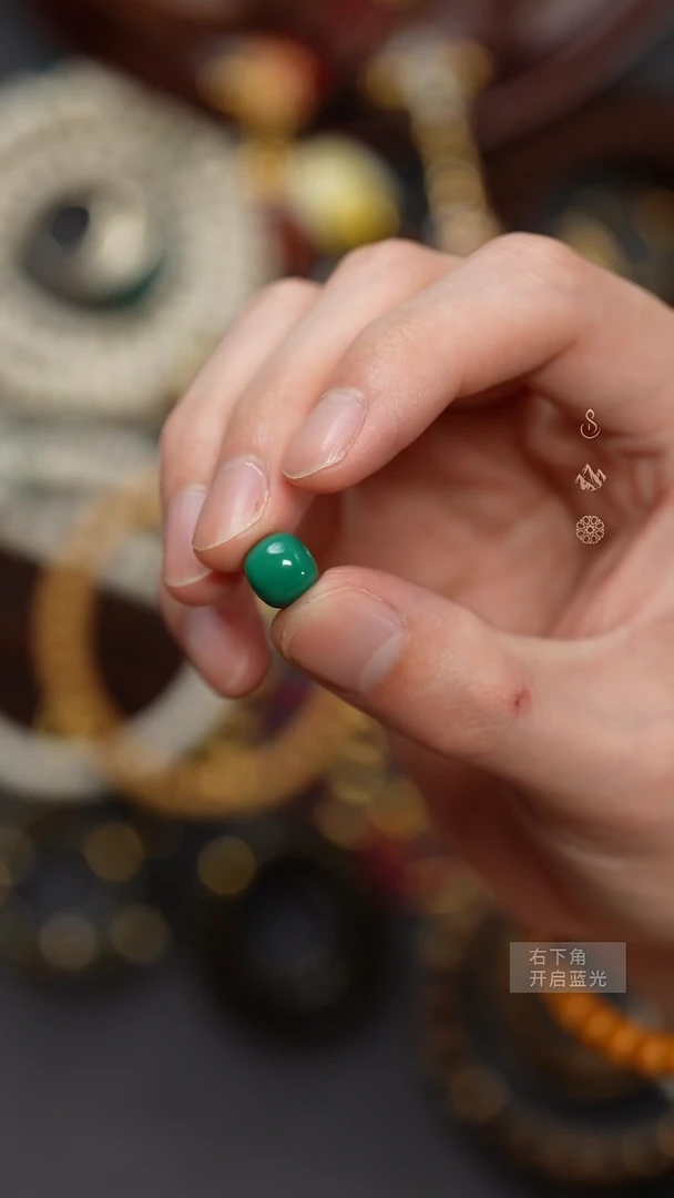 【闪购商品】绿松石配饰未镶嵌绿松珠子