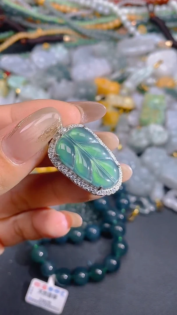 颈饰未镶嵌翡翠闪购0008036