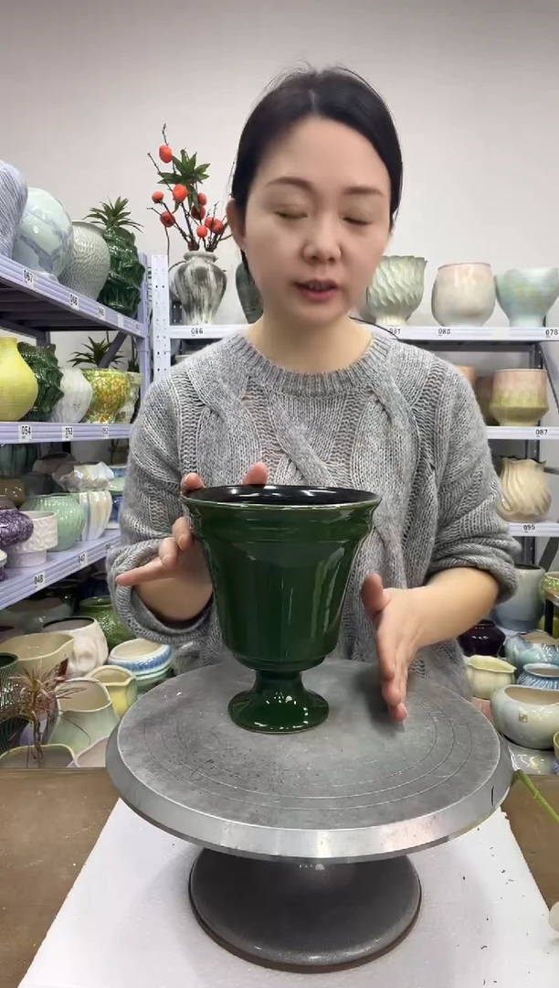 【12.14】花盆链接 高：17  口：14