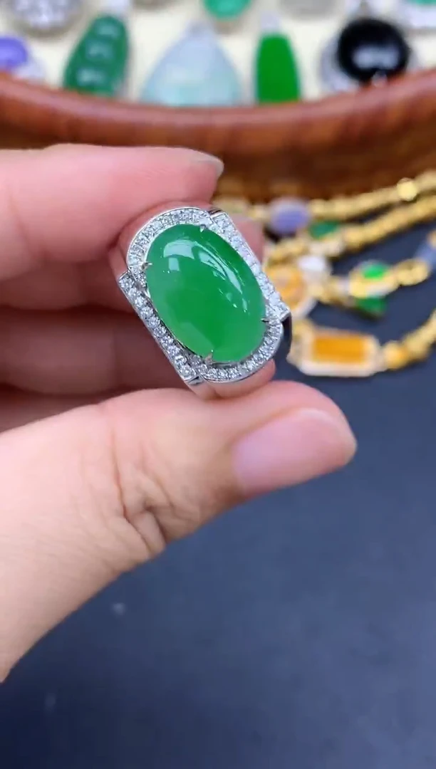 18K金镶嵌戒指翡翠322-中国好珍宝