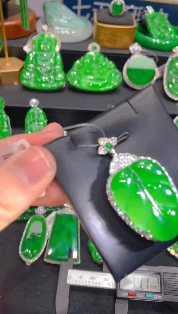 【闪购商品】翡翠颈饰银S925镶嵌一季