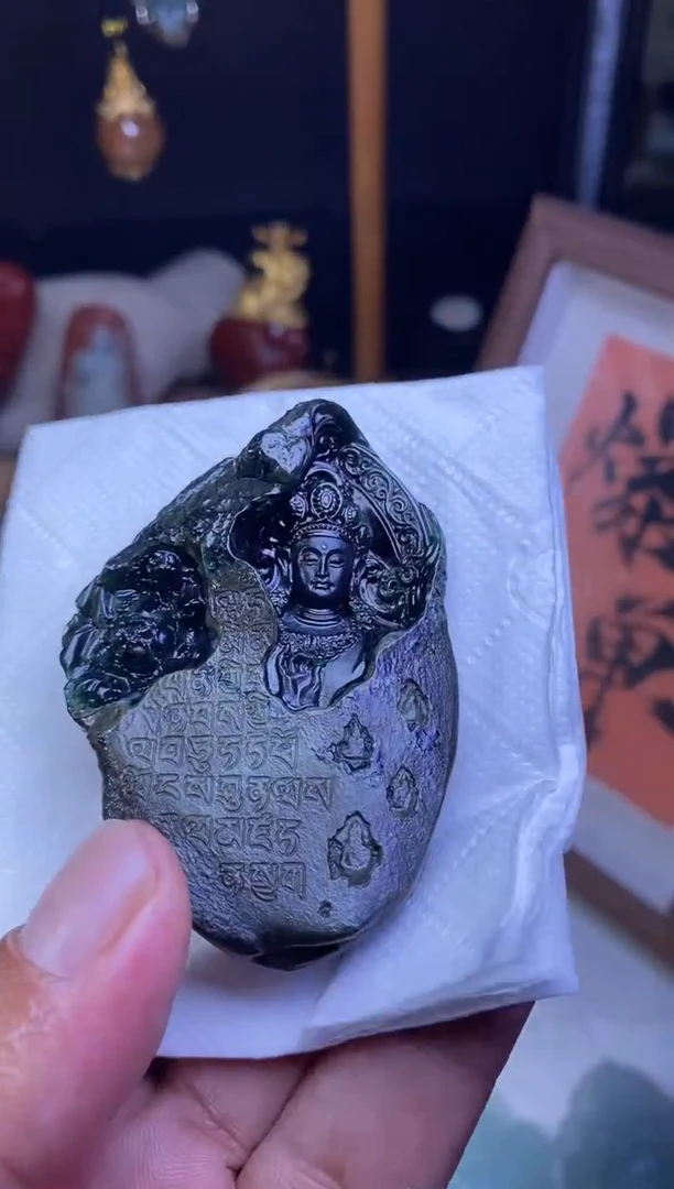 未镶嵌定制翡翠你***？翡翠