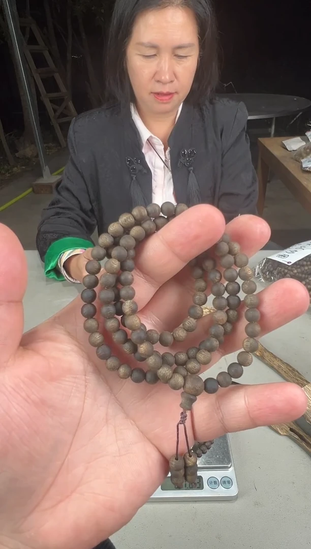 沉香沉香碎屑张勺子06多圈圆珠多样性发1