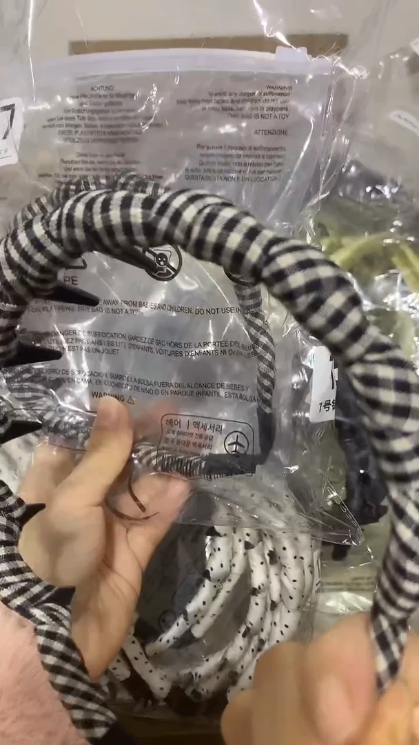 非金属无闪购157