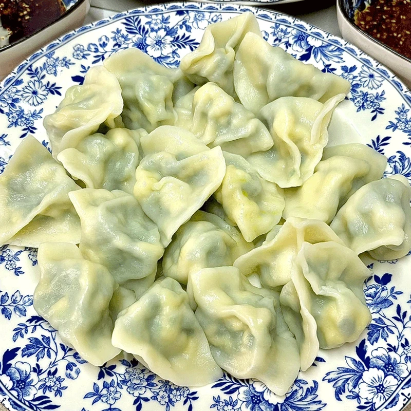 【现货速发】韭菜鸡蛋饺子手工素三鲜冷冻半成品方便早餐健康美味