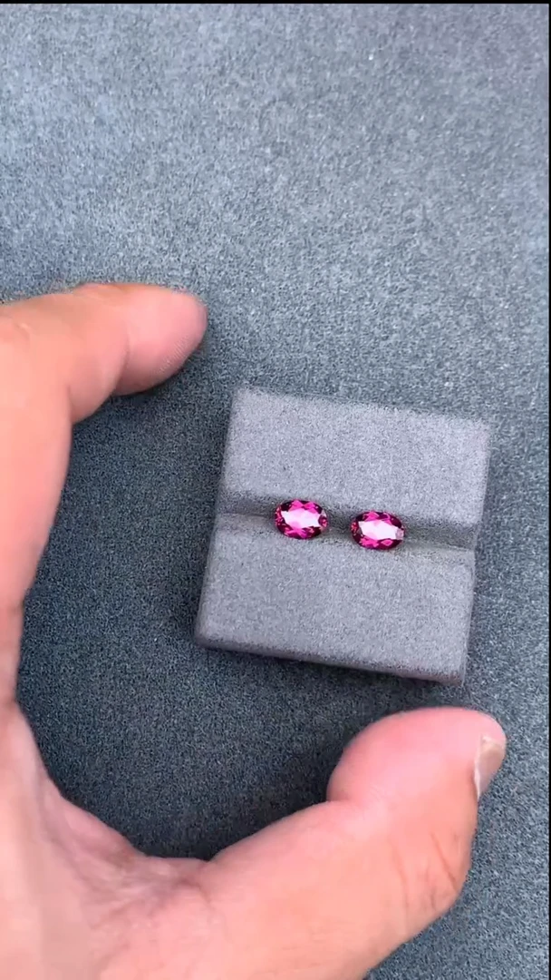 【闪购商品】石榴石裸石未镶嵌2.2克拉