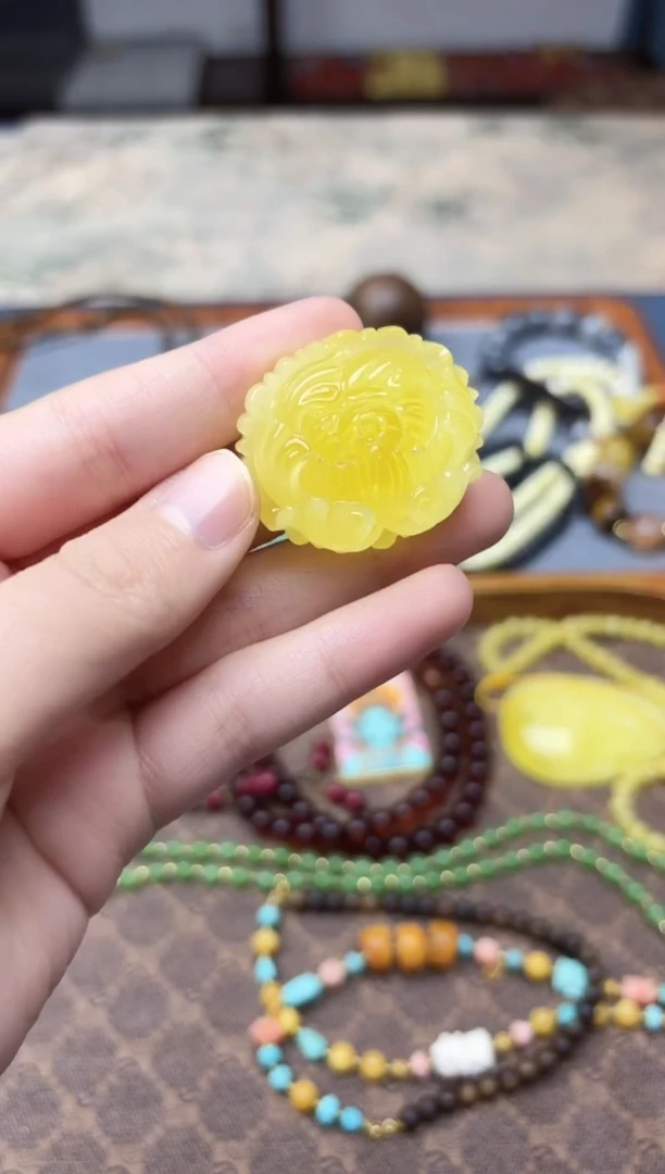蜜蜡颈饰未镶嵌蜜蜡牡丹花吊坠HS编绳