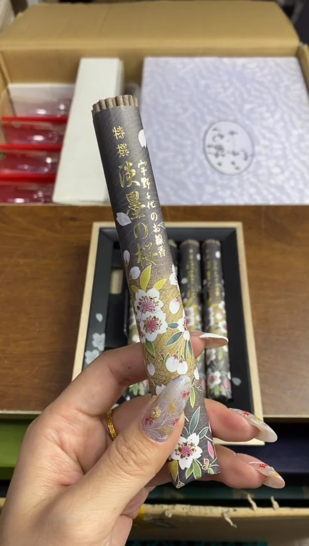 【闪购商品】瓷片隆莲瓷器欢迎大家