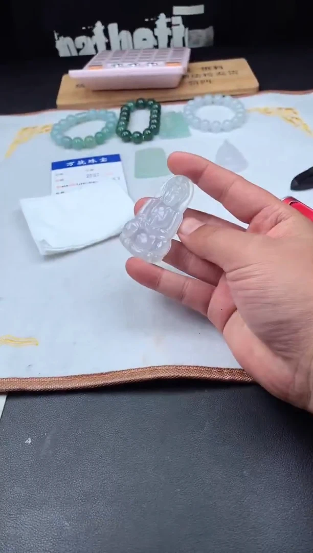 未镶嵌定制翡翠敖***.654654654