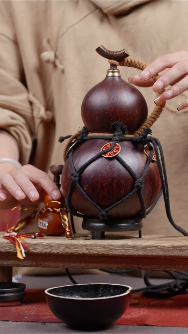 j****o【小葫芦择优】1745号大漆葫芦一物一拍拍拍退退限购拉黑