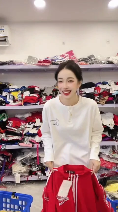 闪电购精品女装340 L