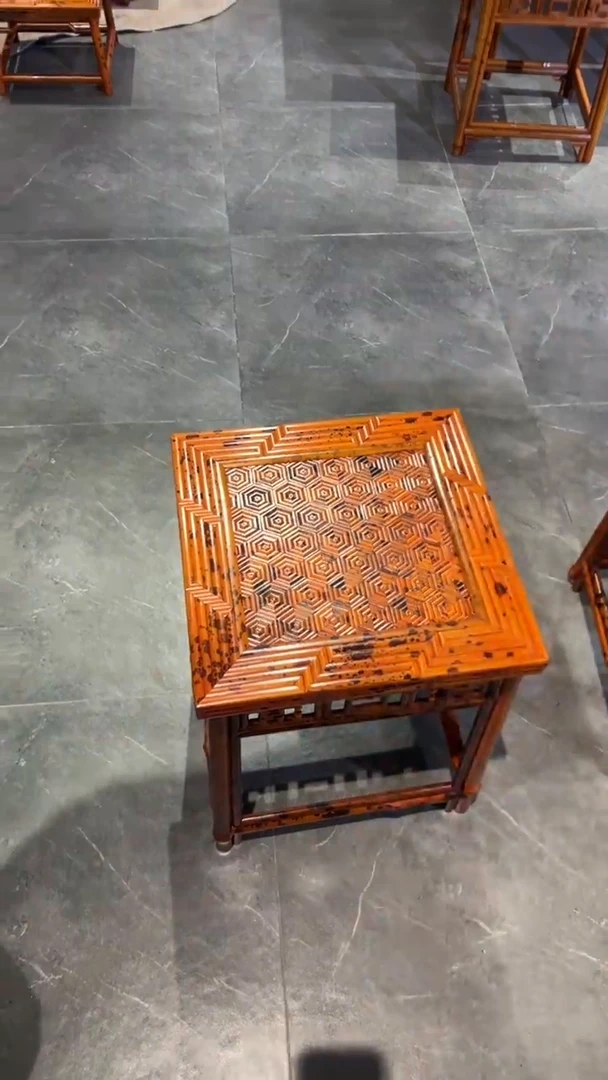 竹身****翼湘妃竹龟背纹方凳