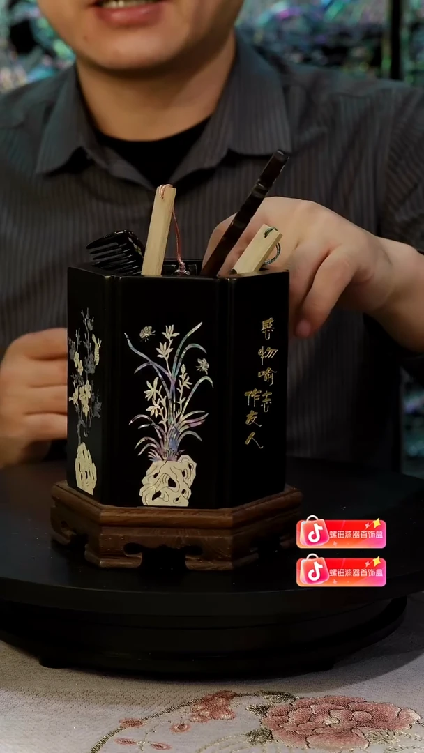 笔筒·弘贝雅螺钿漆器文化馆
