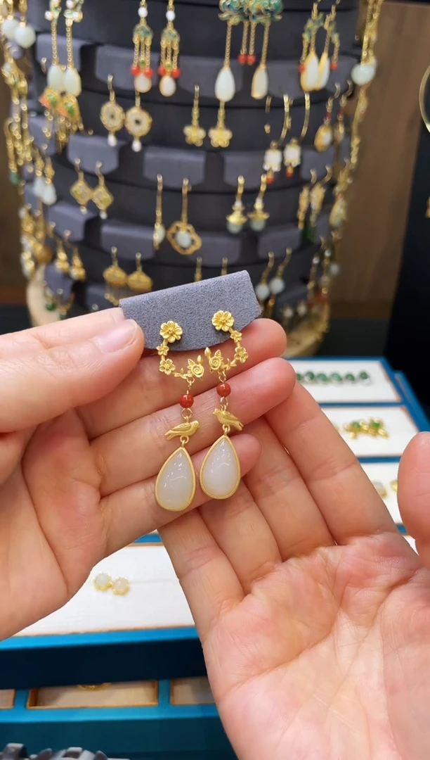 【闪购商品】和田玉耳环银S925镀金镶嵌耳环