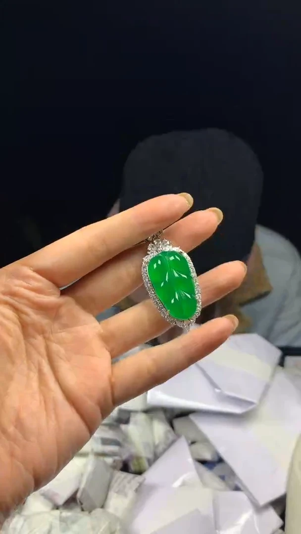 满色吊坠 所见即所得！！