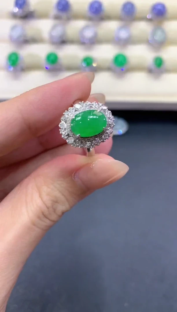 【闪购商品】翡翠戒指18K金镶嵌a261