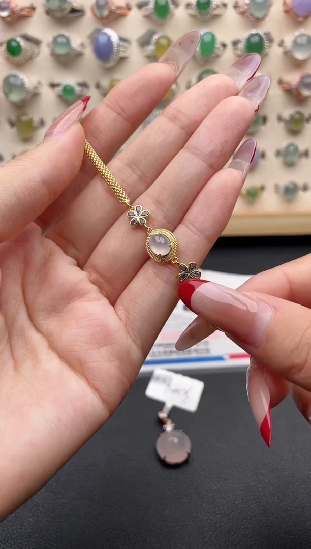【闪购商品】翡翠戒指银S925镶嵌一物一证一礼盒