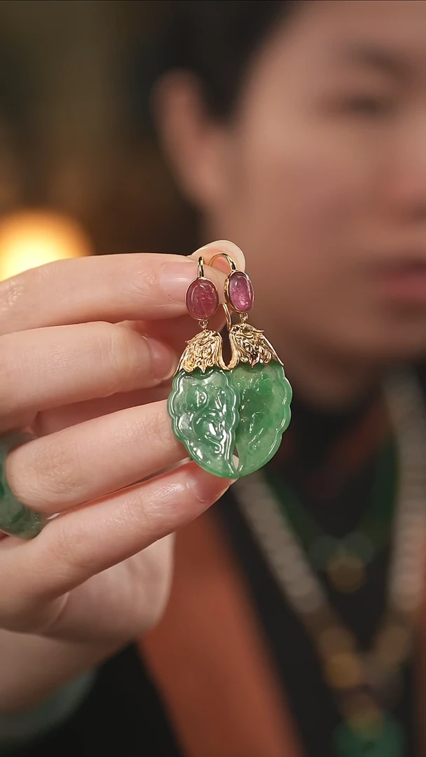 18K金镶嵌翡翠耳环18k金 翡翠耳环