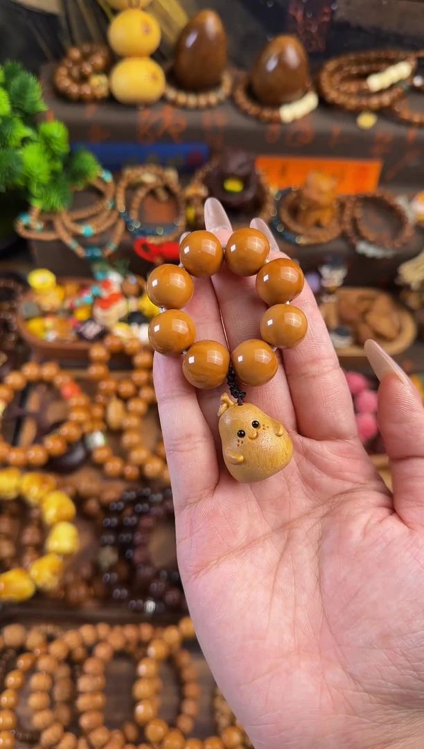 【闪购商品】猴头核桃吊坠木有鸭梨~~~~
