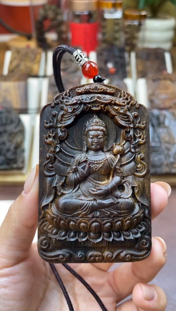 木木雕款芽庄 十二生肖守护 大势至菩萨 8cm 送养香瓶