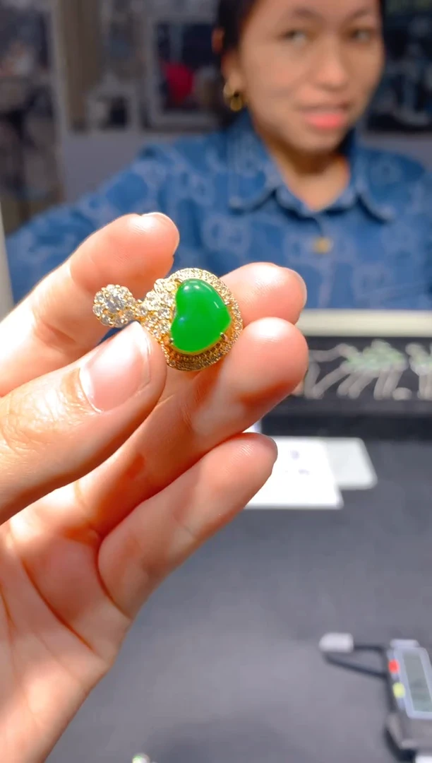 【闪购商品】定制翡翠未镶嵌71多样性发货(发其一）