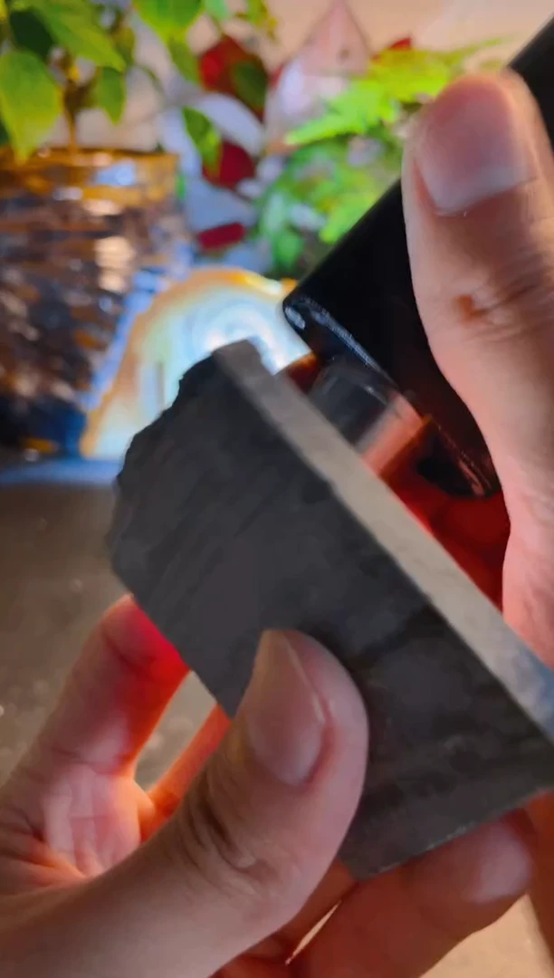 翡翠未镶嵌颈饰飞*翡翠