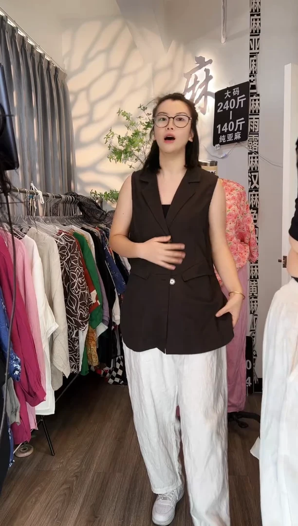 亚麻大码女装系列。