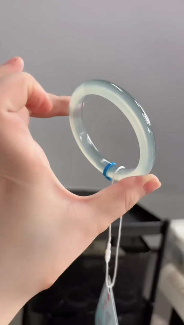 玛瑙/玉髓手镯未镶嵌56圈