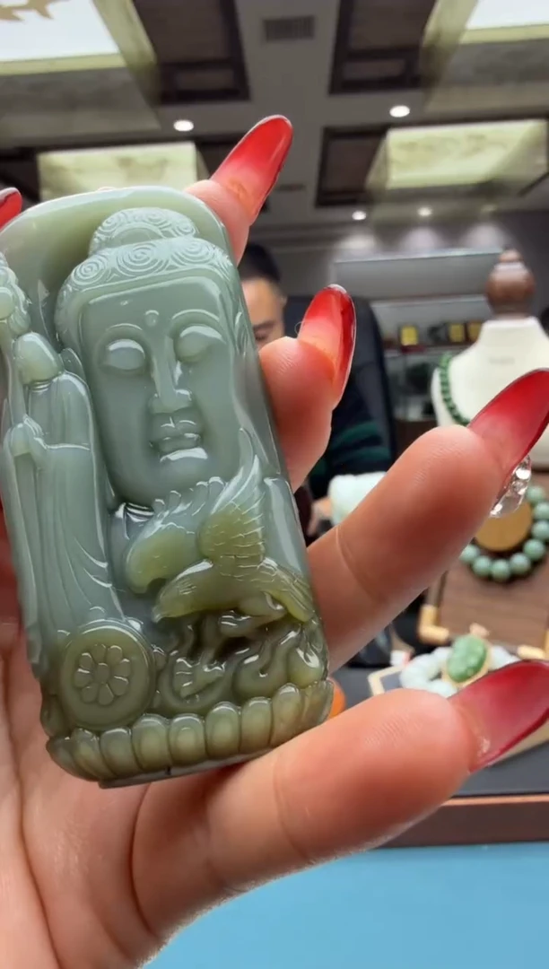 未镶嵌和田玉把件eb