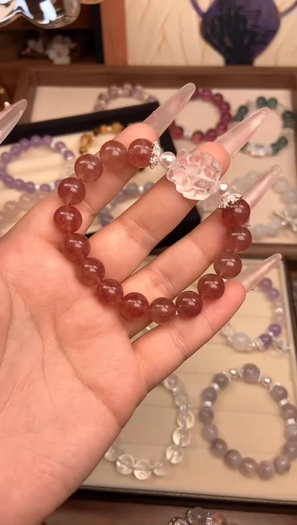 【闪购商品】水晶手链未镶嵌草莓