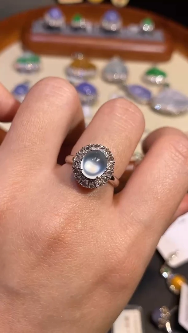 【闪购商品】翡翠戒指18K金镶嵌戒指